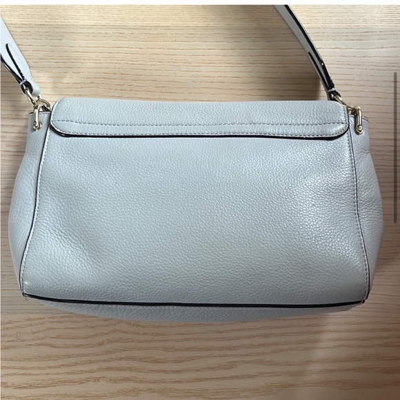 KATE SPADE Light Grey Pebbled Leather Medium Shoulder Bag with Silver Hardware - Picture 5 of 14